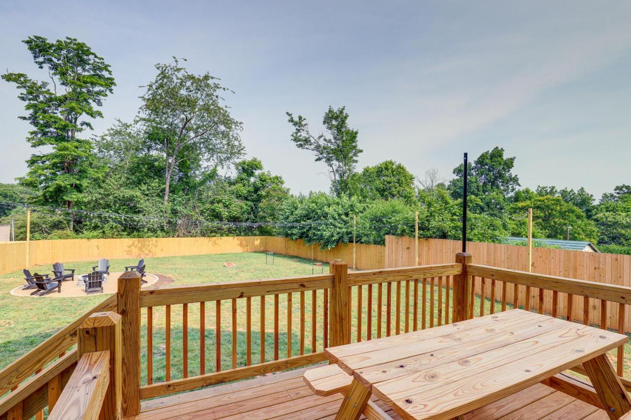 Pet-friendly Vacation With Fire Pit Holiday home Asheville